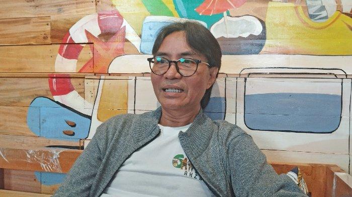 Komisioner KPU NTB Dr Yan Marli saat ditemui di Kantor KPU NTB, Senin (8/1/2024). Menjelaskan alasan empat Caleg dihapus dari DCT.