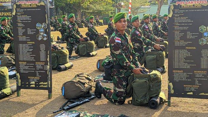 Prajurit TNI yang siap berangkat menuju perbatasan Indonesia-Timor Leste pada 30 September 2023.