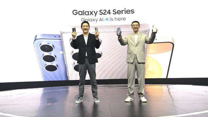 Harry Lee, President of Samsung Electronics Indonesia dan Lo Khing Seng dan Vice President MX Business Samsung Electronics Indonesia saat lanuching Galaxy S24 Series.