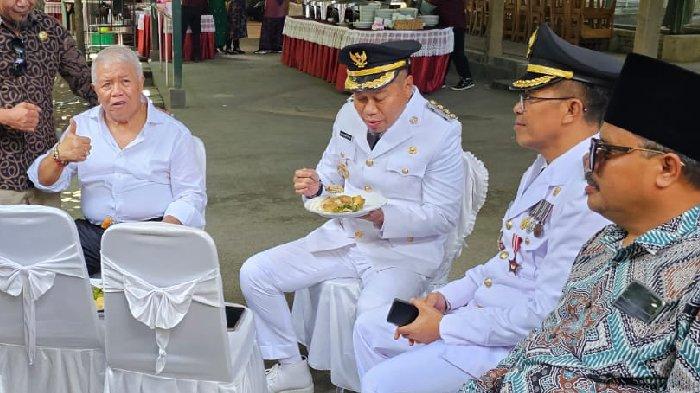 Ketua DPD PDIP NTB Rachmat Hidayat bersama Penjabat Bupati Lombok Timur Muhammad Juaini Taofik dan Penjabat Wali Kota Bima Muhammad Rum, Selasa (26/9/2023.