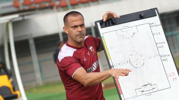 Fabio Lefundes, mantan Pelatih Madura United FC.