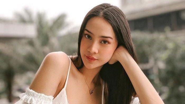Anya Geraldine