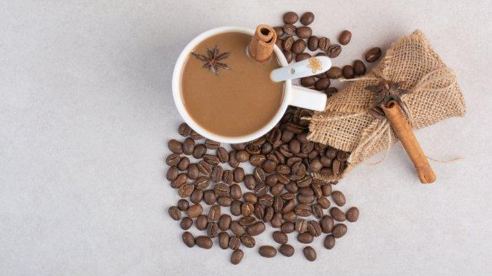 Ilustrasi - Kopi dan kayu manis. (Freepik.com/azerbaijan_stockers)