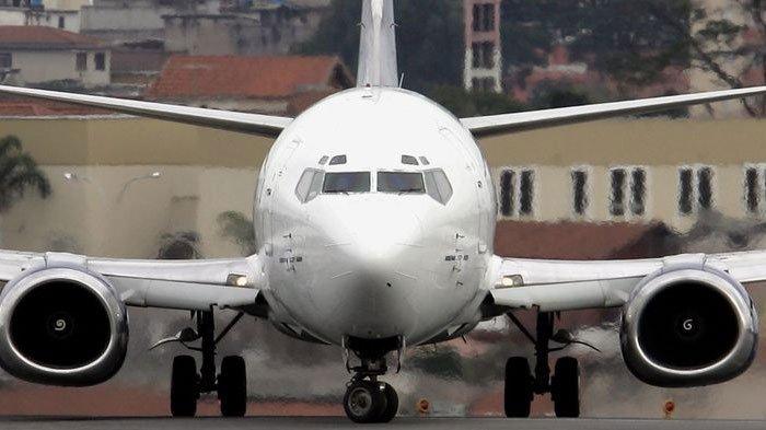 Ilustrasi pesawat Boeing 737-500