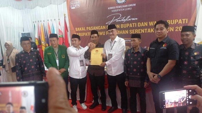 Agussalim - Erwin Barabba menjadi Pasangan Calon Bupati dan Wakil Bupati Luwu pertama daftar di Kantor KPU Jl Batara Guru, Desa Lebani, Kecamatan Belopa Utara, Luwu, Sulsel, Selasa (27/8/2024).