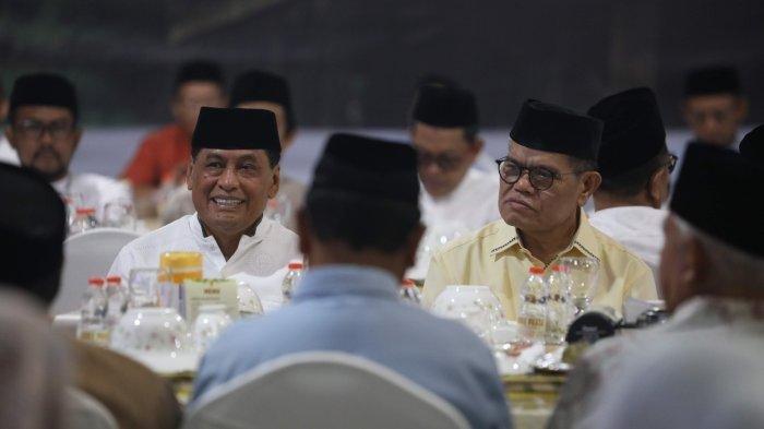 Wakil Ketua Umum Partai Golkar Sulsel Nurdin Halid mengaku tidak akan maju di Pilgub Sulsel 2024. Nurdin Halid menegaskan hal itu seusai buka puasa bersama di kediamannya, Jl Mapala Raya, Makassar, Selasa (2/4/2024).