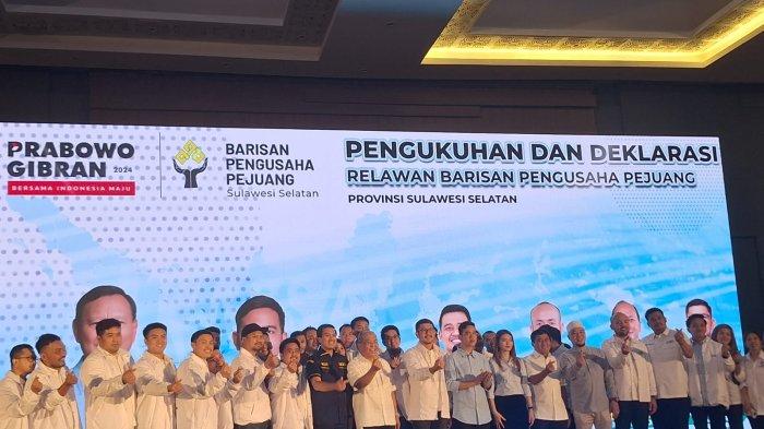 Relawan Barisan Pengusaha Pejuang (BPP) Provinsi Sulawesi Selatan resmi dilantik di Four Points by Sheraton Hotel Makassar, Jumat (24/11/2023) malam.