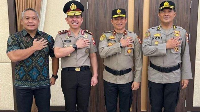 Momen Irjen Mahmud Nazly Harahap seusai upacara kenaikan pangkat Desember 2023 lalu.