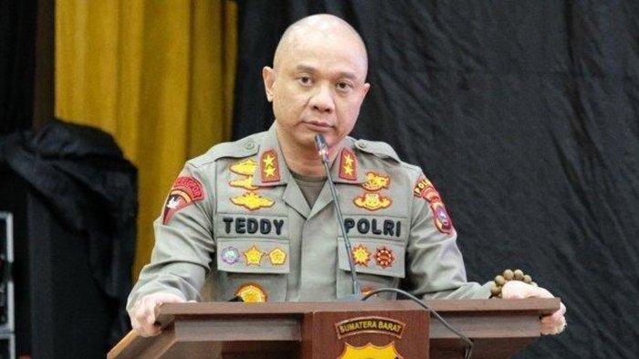 Mantan Kapolda Sumbar, Irjen Teddy Minahasa yang dituntut hukuman mati.