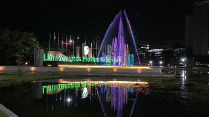 Air mancur di Kampus Universitas Muslim Indonesia (UMI), Jl Urip Sumoharjo, Kota Makassar. UMI menjadi kampus swasta pencetak profesor terbanyak selingkup LLDikti wilayah IX.