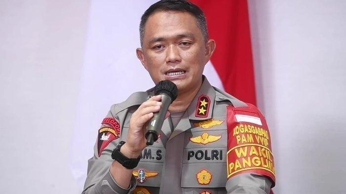 KAPOLDA JATIM - Kapolda Jatim Komjen Imam Sugianto. Imam Sugianto akan pensiun Polri pada 11 Maret 2025.