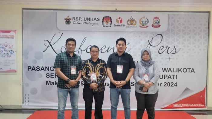 Komisioner Bawaslu Luwu mengawasi jalannya pemeriksaan kesehatan bakal calon bupati dan wakil bupati di RSP Unhas, Kota Makassar, Sabtu (31/8/2024).