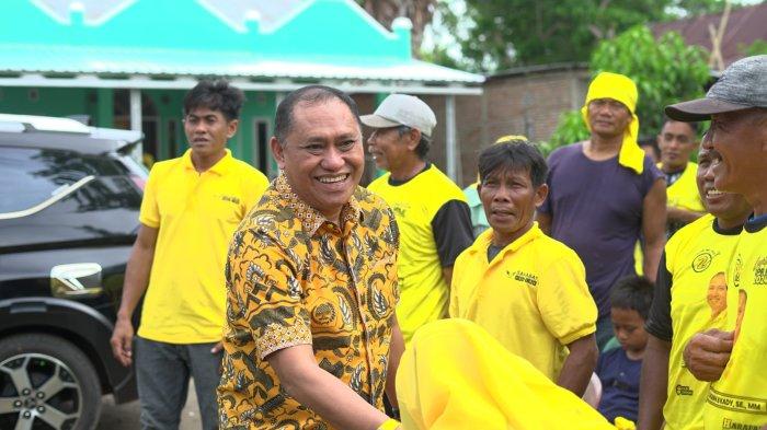 Calon Anggota DPRD Sulsel Lukman B Kady saat pertemuan tatap muka di Dusun Soreang Caddi, Desa Pabatangan, Kecamatan Mappakasunggu, Kabupaten Takalar, Sulawesi Selatan, Kamis (28/12/2023).