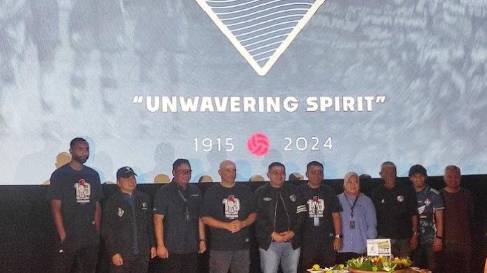 Suasana perayaan Anniversary 109 Tahun PSM Makassar di Studio 1 XXI Nipah Park, Jl Urip Sumoharjo, Kecamatan Panakkukang, Kota Makassar, Sabtu (2/11/2024) malam.