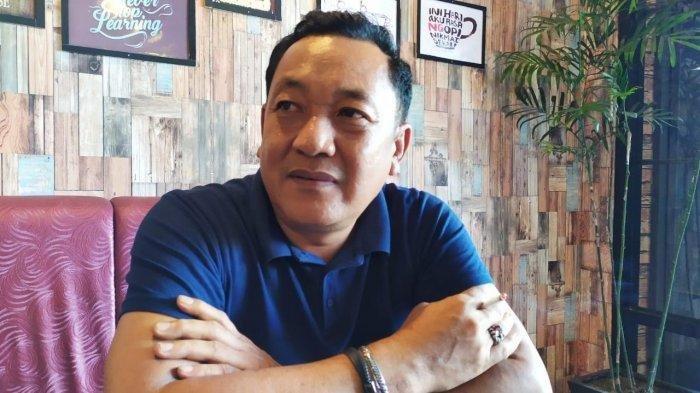 Wahyu Napeng masuk kedalam Daftar Calon Sementara (DCS) milik DPC Partai PDIP Kabupaten Luwu.