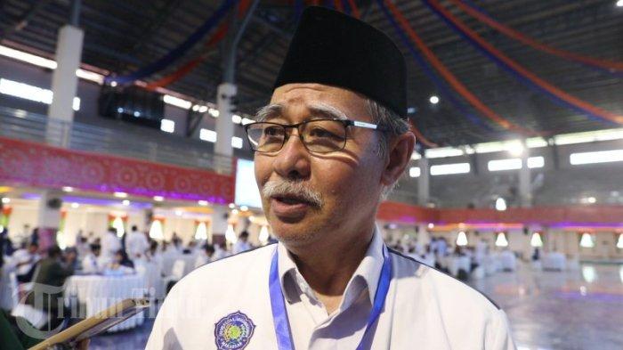Rektor Unismuh Prof. Ambo Asse memberikan keterangan kepada wartawan di Balai Sidang Muktamar, Unismuh Makassar, Rabu (30/8/2023).