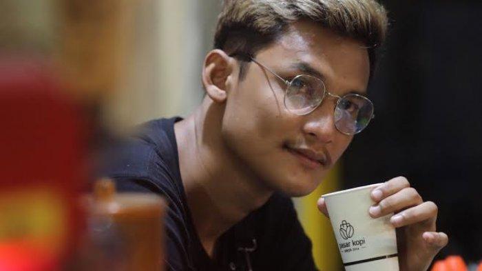 Terkenal Lewat Instagram, Sadly Noor Lebih Nyaman Gunakan TikTok