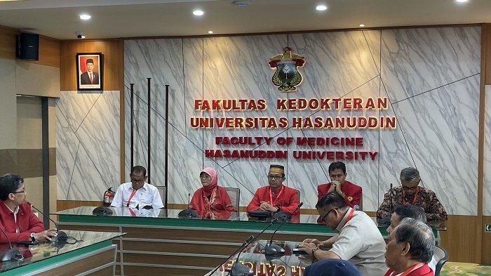 Wakil Rektor 1 Unhas Prof Muhammad Ruslin saat memaparkan UTBK di Fakultas Kedokteran, Kamis (2/5/2024).