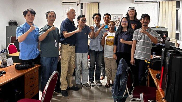 Kunjungan Bakal Calon Gubernur Sulawesi Utara Inspektur Jenderal Polisi (Purn) Carlo Tewu ke Tribun Manado