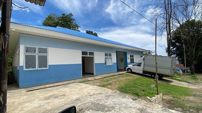 MBG - Dapur penyedia Makanan Program Makan Bergizi Gratis (MBG) di area Kodim 1309 Manado, wilayah Winangun Dua, Kecamatan Malalayang, Kota Manado.