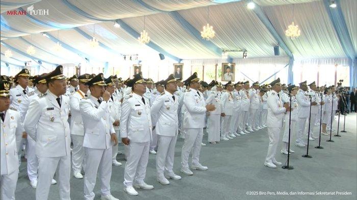 PELANTIKAN - Foto para kepala daerah terpilih Pilkada 2024 se-Indonesia yang dilantik hari ini Kamis 20 Februari 2025 oleh Presiden Prabowo Subianto di halaman Istana Negara. Termasuk