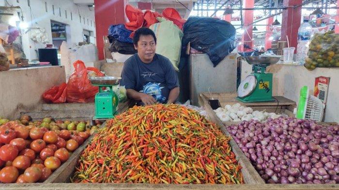 Pedagang barito di Pasar Bersehati, Manado, Sulawesi Utara.