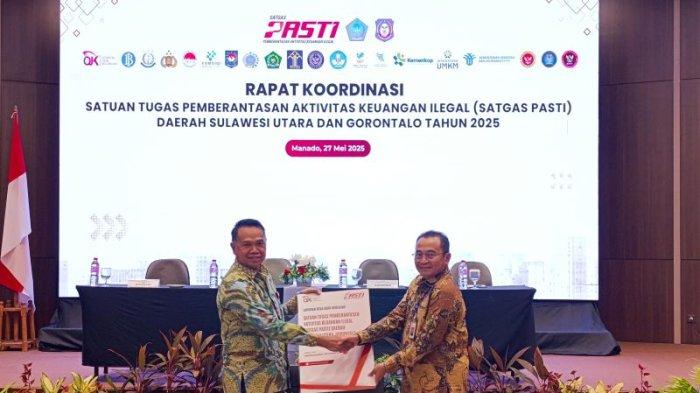 OJK SULUTGOMALUT - Kepala OJK Sulutgomalut, Robert Sianipar menyerahkan laporan realisasi penanganan pengaduan dan aktivitas keuangan ilegal kepada Ketua Satgas Pasti Sulut di Hotel Rogers Manado, Selasa (27/5/2025). Sianipar juga membeberkan pinjol dan investasi ilegal di Sulutgomalut yang sudah dihentikan.