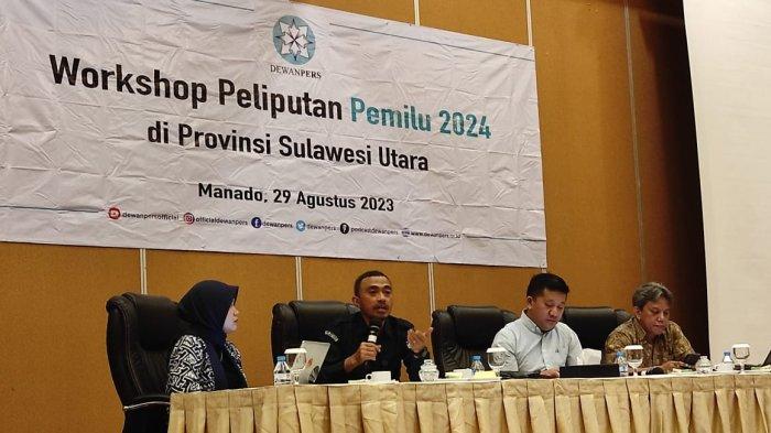 Komisioner KPU Sulawesi Utara, Awaluddin Umbola, berbicara dalam Workshop Peliputan Pemilu 2024 yang digelar Dewan Pers di Manado, Selasa (29/8/2023).