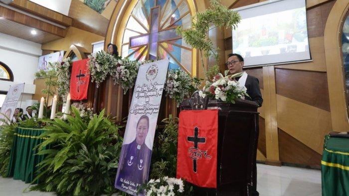Walikota Tomohon Hadiri Ibadah Syukur Pengutusan dan Penyambutan Pendeta di GMIM Kakaskasen Pniel