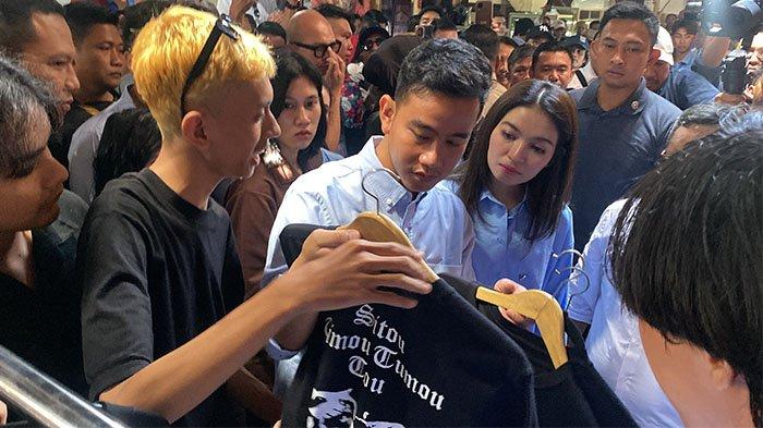 Gibran Foto di Jarod Manado Sulawesi Utara Minggu 24 Desember 2023. (Tribun Manado/Wendia Paputungan)