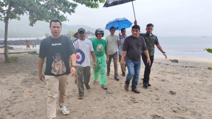 TELUSURI: Gubernur Sulawesi Utara (Sulut) Yulius Selvanus Komaling (YSK) melakukan peninjaun lokasi yang menjadi aset milik Pemerintah Provinsi Sulut, Rabu (2/4/2025).