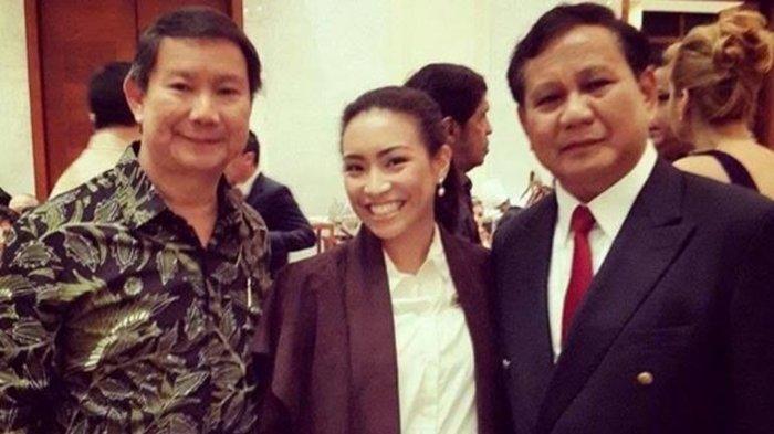 Hashim Djojohadikusumo bersama sang putri Rahayu Saraswati dan kakaknya, Prabowo Subianto.