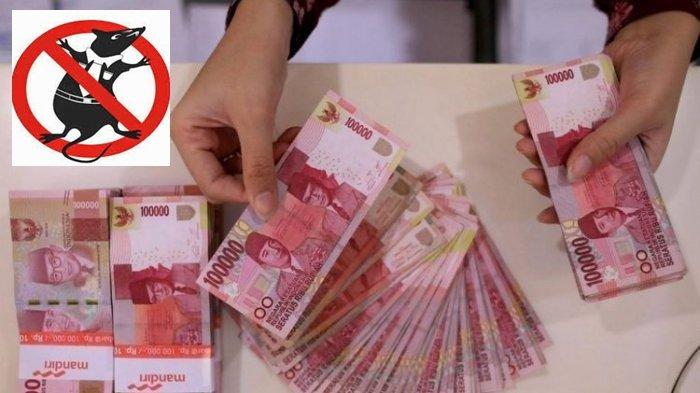 Ilustrasi korupsi atau koruptor/uang besaran Seratus Ribu Rupiah.