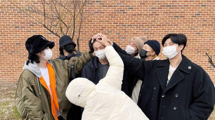 Jin BTS Remsi Jalani Wamil Selama 18 Bulan, ARMY Berbesar Hati Dukung Sang Idola