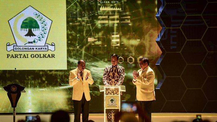Jokowi Masuk Bursa Calon Ketua Umum Partai Golkar, Bersaing dengan Tiga Menteri di Kabinet