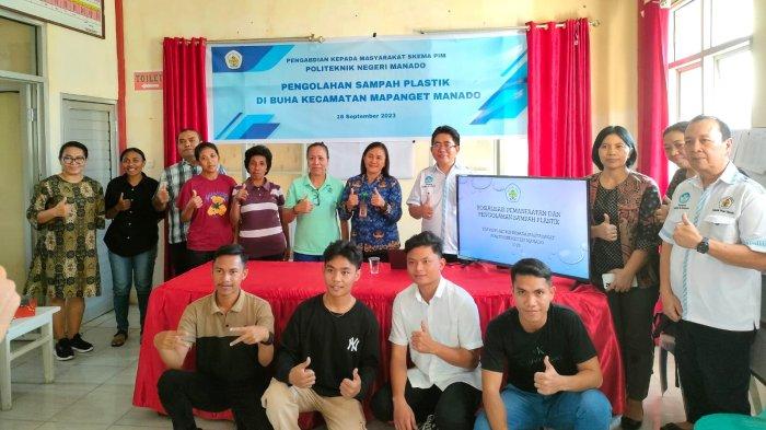 Jurusan Teknik Mesin Politeknik Negeri Manado (Polimdo) melaksanakan Program Pengabdian kepada Masyarakat (PKM) di Kelurahan Buha, Kecamatan Mapanget, Manado, Sulawesi Utara, terkait pengolahan sampah plastik, Senin (18/9/2023).