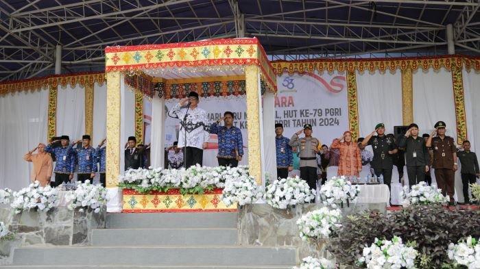 Upacara Hari Guru Nasional dan HUT KORPRI di Kotamobagu