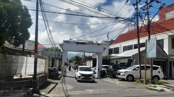 Wakeke, Tempat Makan Tinutuan di Manado Sulawesi Utara
