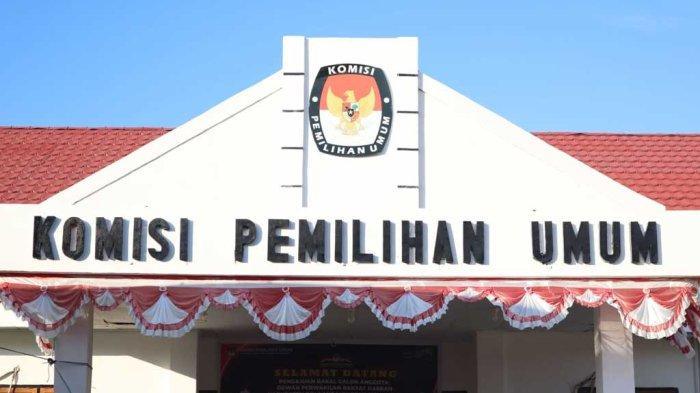 Kantor KPU Bolmong, Sulawesi Utara.