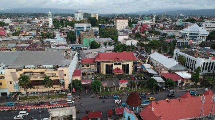 Kantor Polresta Manado di Jalan Pierre Tendean, samping Jumbo Swalayan, Wenang Utara, Kecamatan Wenang, Kota Manado, Sulawesi Utara, Rabu (20/12/2023). (tribunmanado.co.id/Wendia Putra Paputungan)