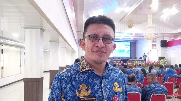 KASUS HIV/AIDS: Kadis Kesehatan Kota Bitung, Sulut dr Piter Lumingkewas saat ditemui di Kantor Walikota Bitung, Dokter Piter Lumingkewas mengatakan Sejak 2006, Kota Bitung kedua tertinggi kasus HIV/AIDS setelah Kota Manado.