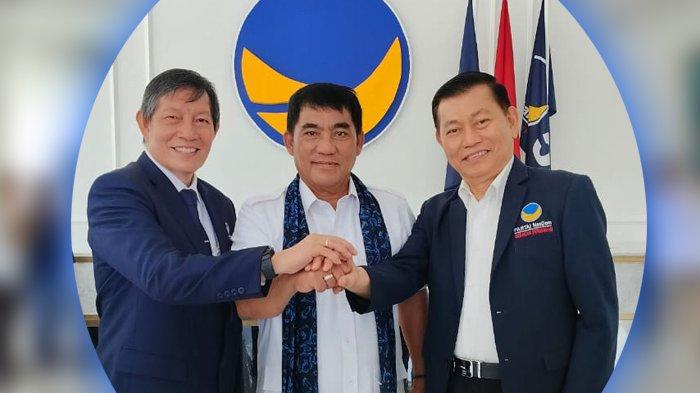 Ketua DPD Gerindra Sulawesi Utara Mayjen TNI (Purn) Yulius Selvanus Komaling mengunjungi Tower Nasdem Sulut, Selasa (16/7/2024)