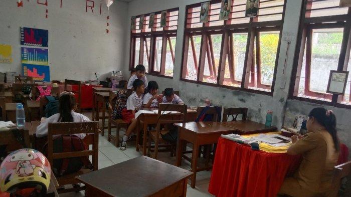 Kondisi belajar siswa di SDN 110 Manado yang kini butuh perhatian Pemerintah