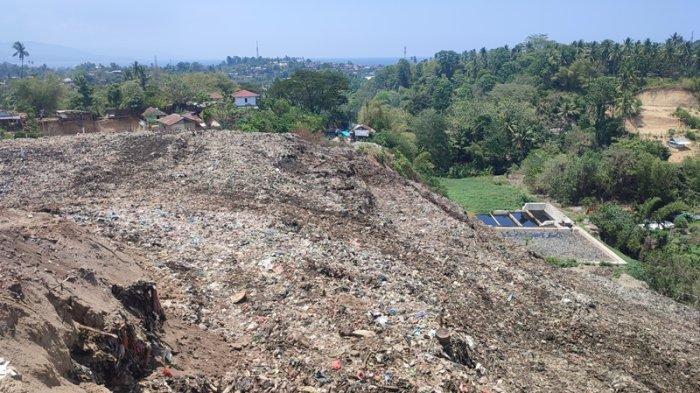 Kondisi terkini TPA Sumompo di Kecamatan Mapanget, Kota Manado, Sulawesi Utara, Senin (23/10/2023).