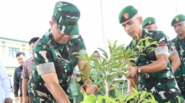 Kunjungan Kerja Pangdam XIII Merdeka Mayjen TNI Legowo W.R. Jatmiko di Kodim 1316 Boalemo, Rabu (7/2/2024).