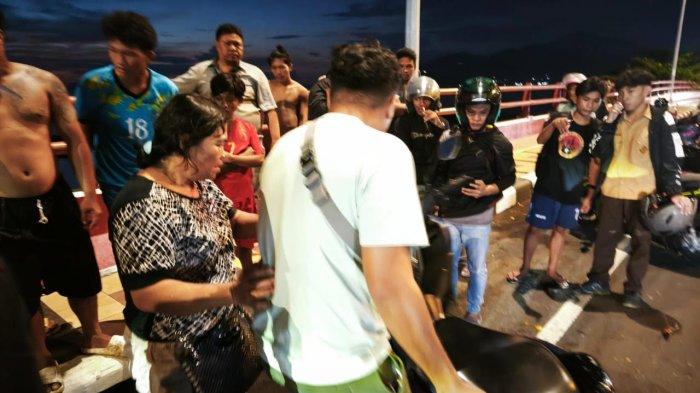 KECELAKAAN: Kecelakaan Lalu Lintas (Lakalantas) terjadi di Jembatan Soekarno, Kecamatan Wenang, Kota Manado, Sulawesi Utara, Jumat 9 Mei 2025, sekitar pukul 18.16 Wita.