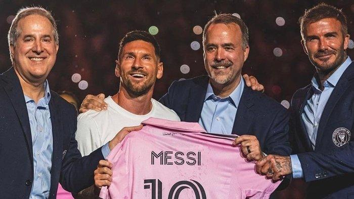 Lionel Messi Ungkap Alasan Keluar dari PSG dan Pindah ke Inter Miami. David Beckham Sempat Tak Percaya.
