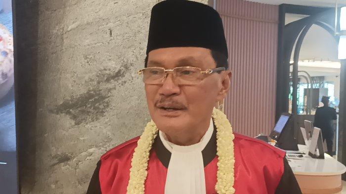 Mantan Ketua Pengadilan Tinggi Manado, Lexsy Mamonto.