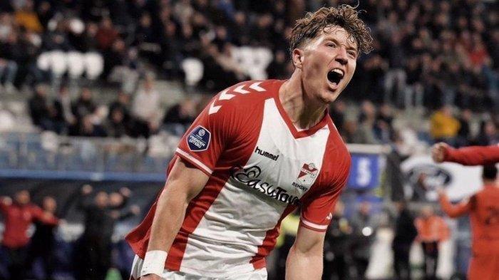 Penyerang FC Utrecht, Ole Romeny, nama opsi kandidat pemain naturalisasi Timnas Indonesia di posisi penyerang.