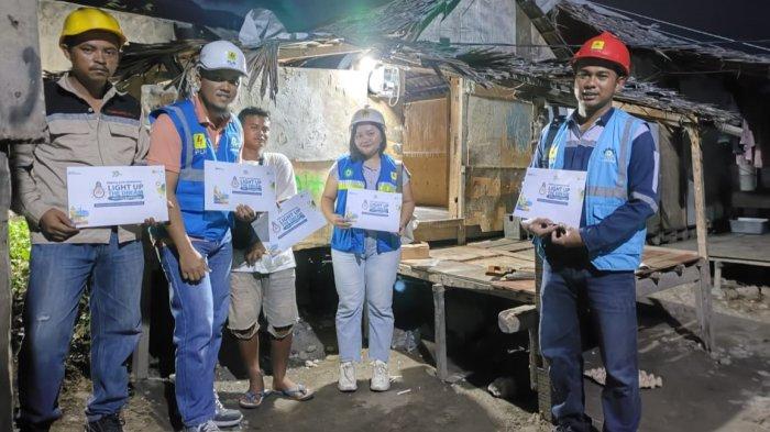 Program Light Up The Dream merupakan inisiasi dan kepedulian dari insan PLN untuk membantu masyarakat kurang mampu agar bisa menikmati listrik secara mandiri